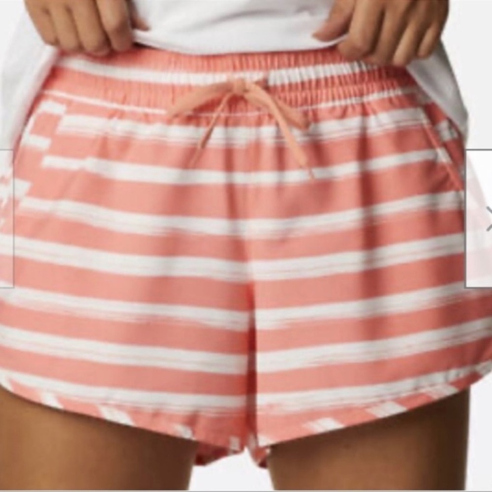 Columbia Bogata Bay Stretch Printed Shorts Coral Reef Stripe Size Large or XL